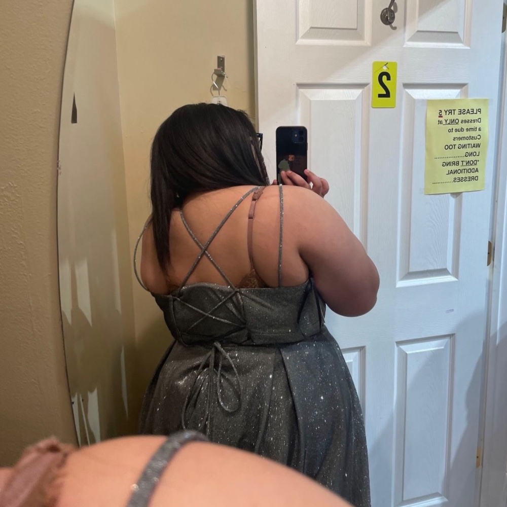 Prom Dress - Picture 2 of 4
